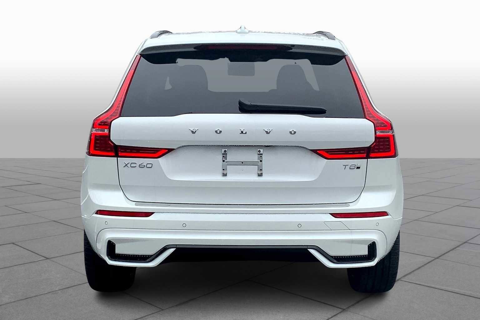 New 2025 Volvo XC60 T8 Ultra w/ Protection Package Premier image 4