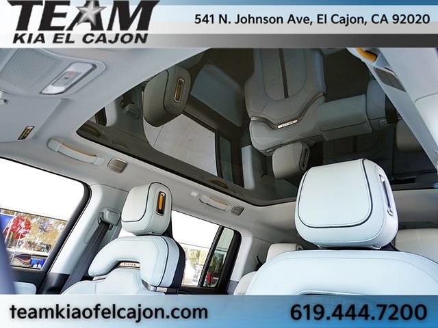 Used 2026 Rivian R1S Adventure AWD/4WD image 18