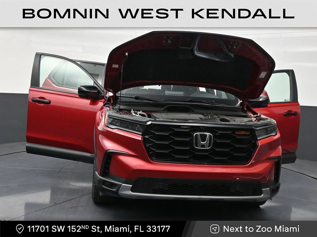 Used 2023 Honda Pilot TrailSport image 33