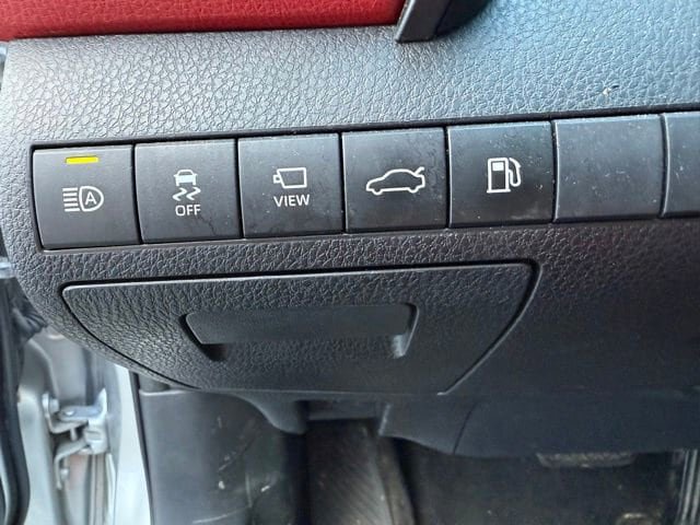Used 2018 Toyota Camry XSE w/ Audio Package FWD image 24