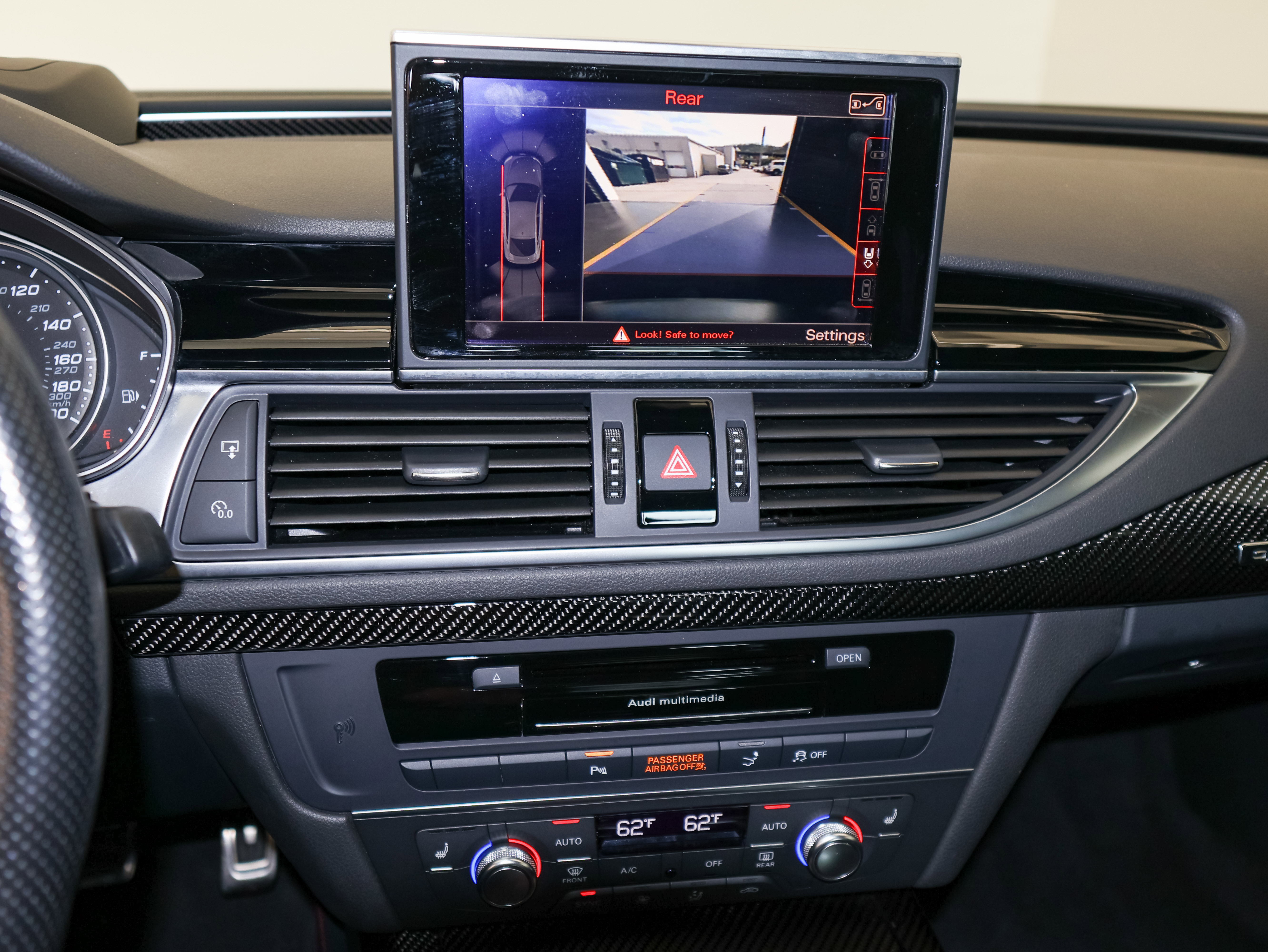 Used 2015 Audi RS 7 Prestige w/ Dynamic Package image 30