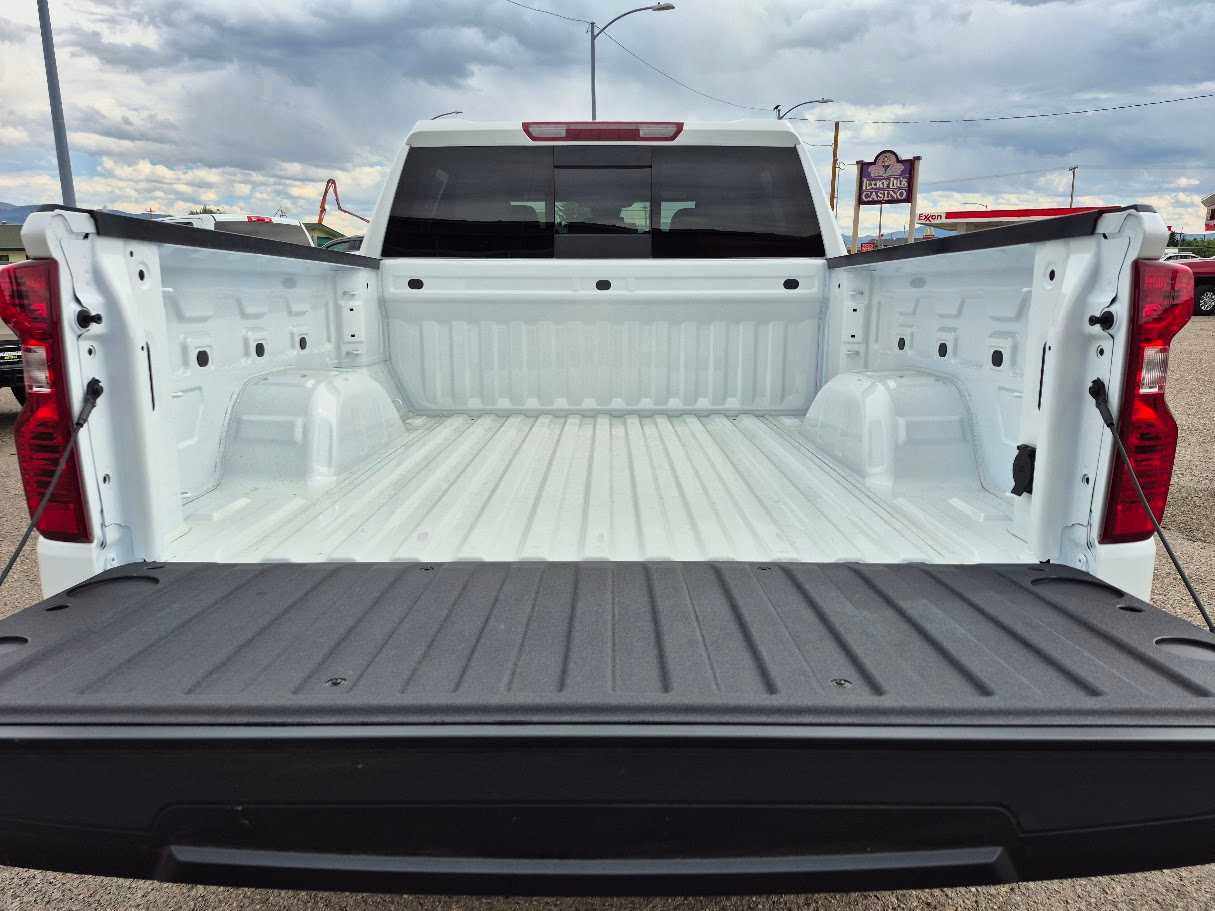 New 2026 Chevrolet Silverado 1500 LT w/ Leather Package AWD/4WD image 5