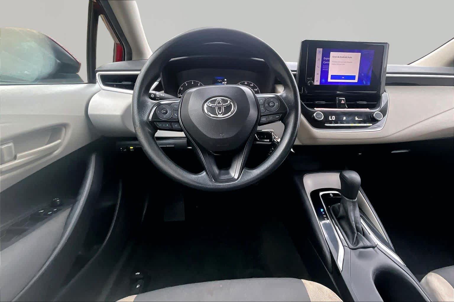 Used 2025 Toyota Corolla LE FWD image 6