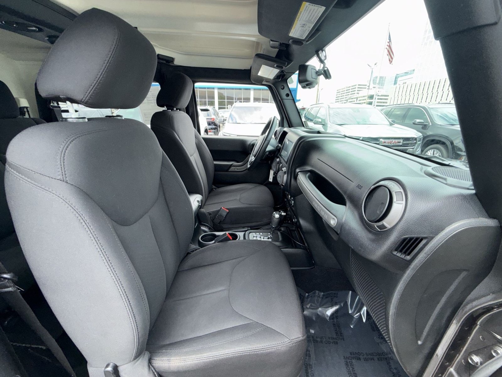 Used 2018 Jeep Wrangler Sport AWD/4WD image 24