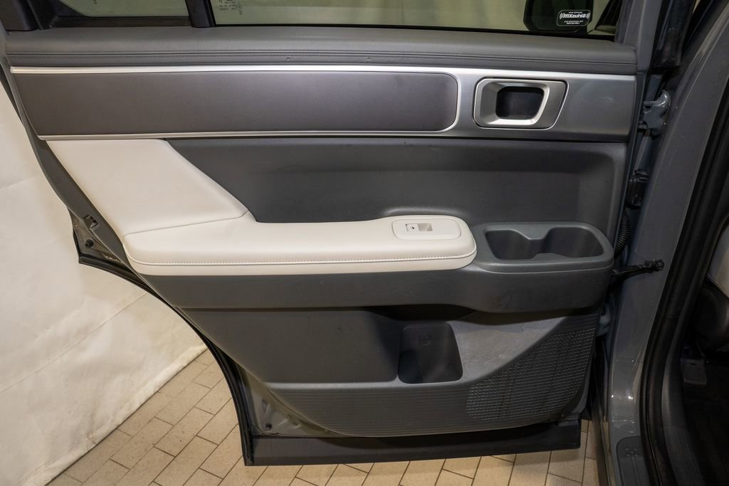 Used 2024 Hyundai Santa Fe SEL image 11