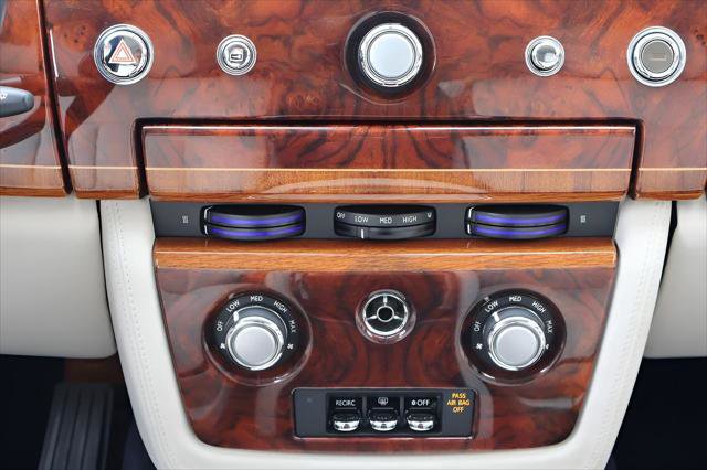 Certified 2016 Rolls-Royce Phantom Sedan image 6