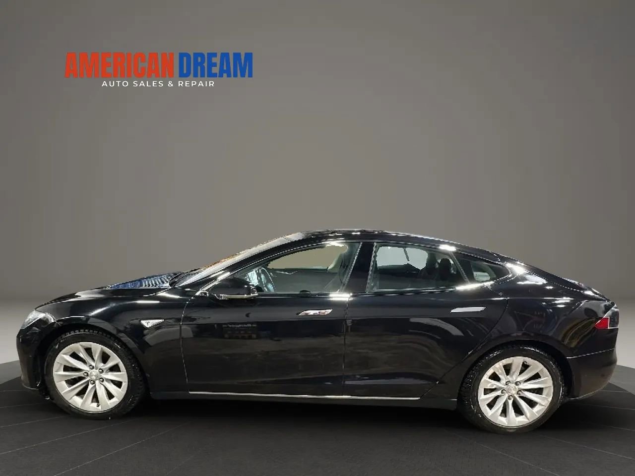 Used 2016 Tesla Model S 60 RWD image 2