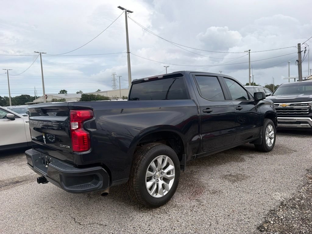 Used 2023 Chevrolet Silverado 1500 Custom w/ LPO, Dark Essentials Package RWD image 5