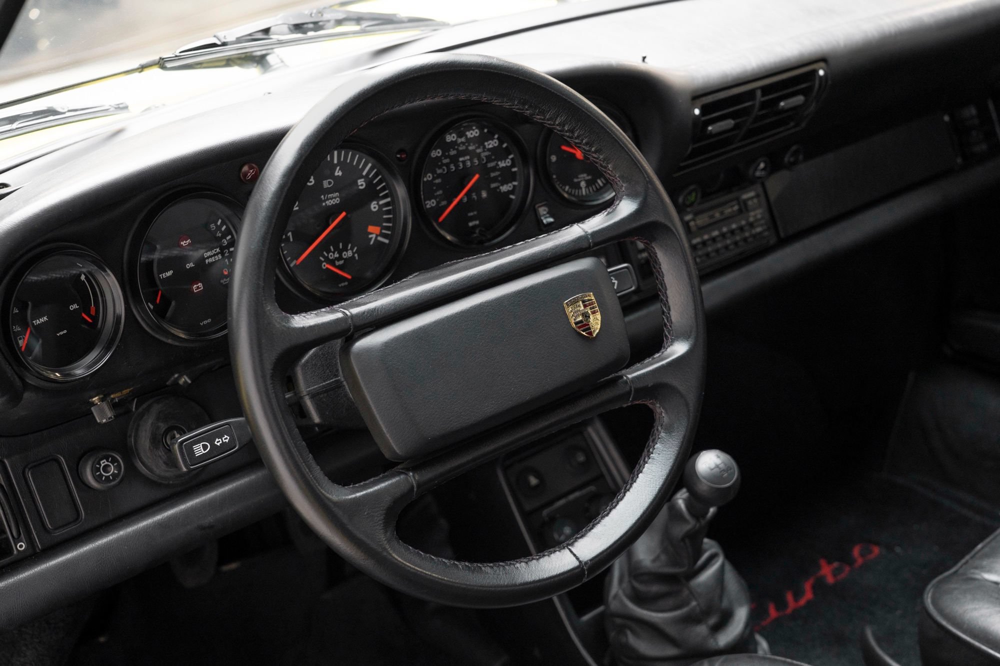 Used 1988 Porsche 911 Carrera RWD image 22