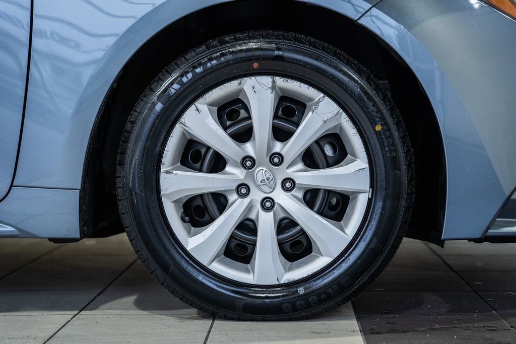 Used 2024 Toyota Corolla LE image 13