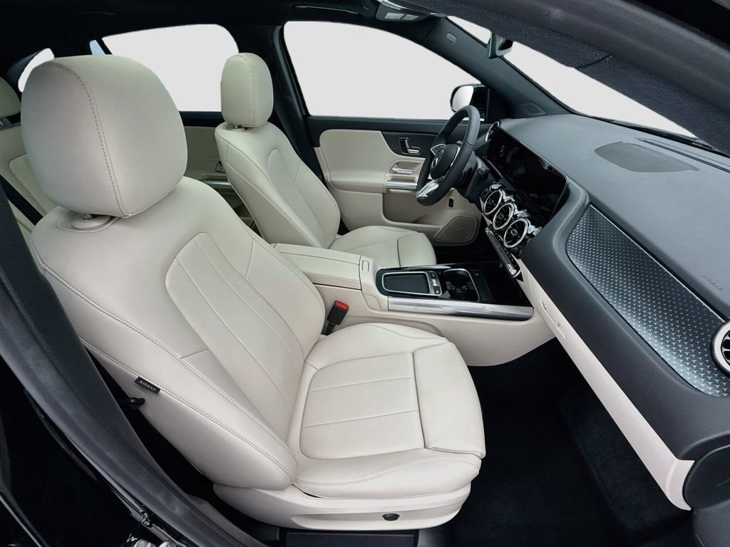 Certified 2026 Mercedes-Benz GLA 250 image 18