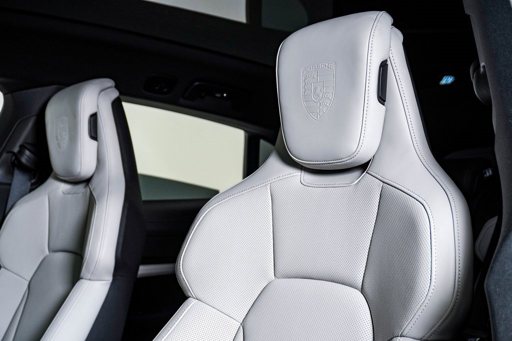 Certified 2024 Porsche Taycan 4 Cross Turismo w/ Premium Package image 18