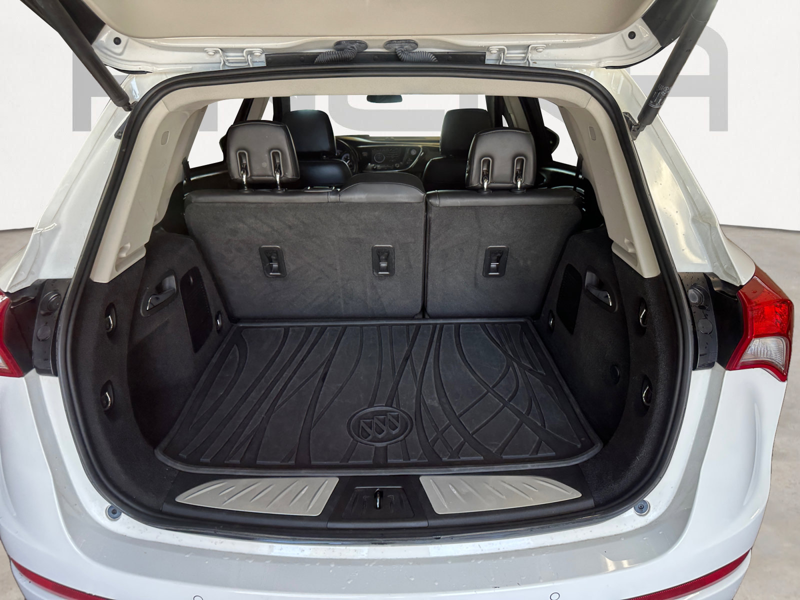 Used 2019 Buick Envision Essence FWD image 12