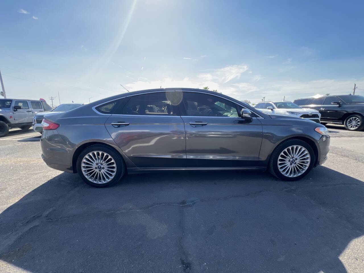 Used 2016 Ford Fusion Titanium image 7