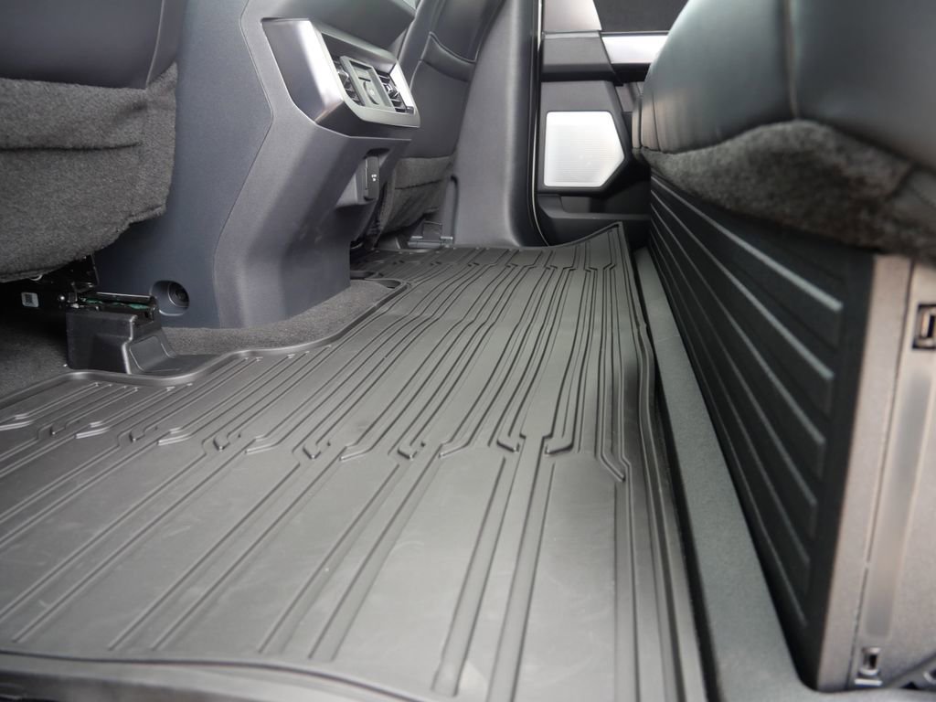 Certified 2026 Ford F450 Platinum AWD/4WD image 16