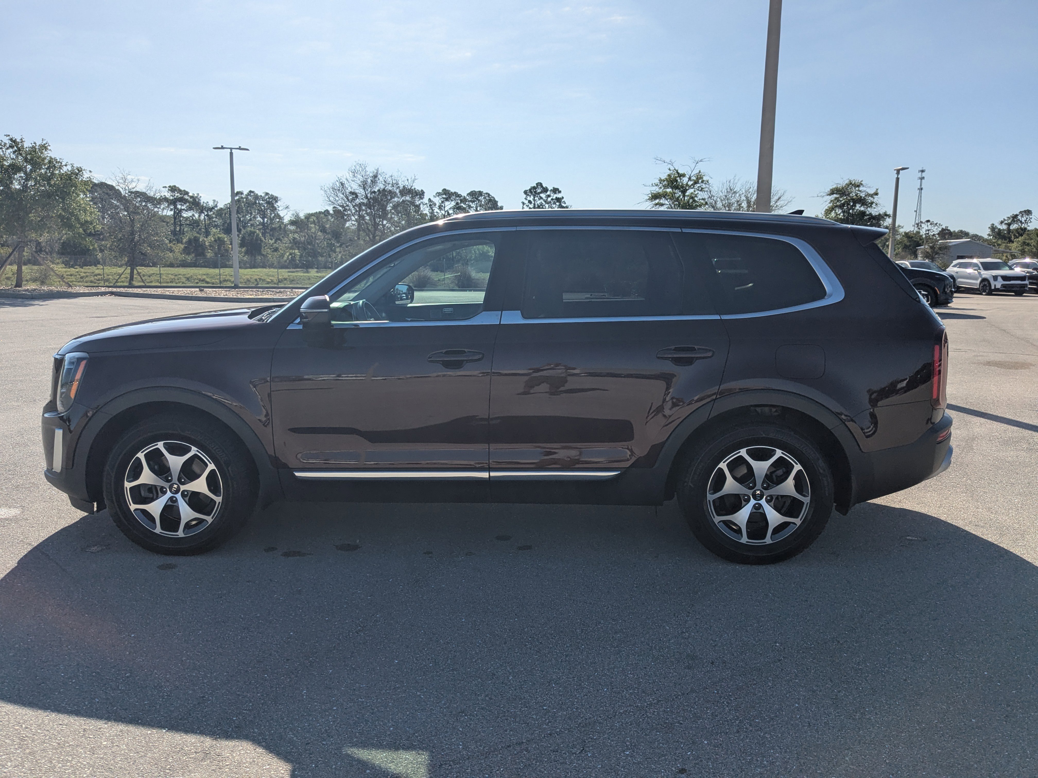 Certified 2021 Kia Telluride EX FWD image 8