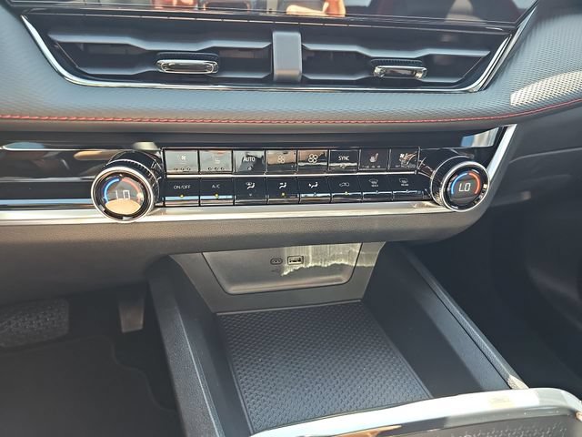 New 2027 Chevrolet Equinox RS w/ Convenience Package III AWD/4WD image 18