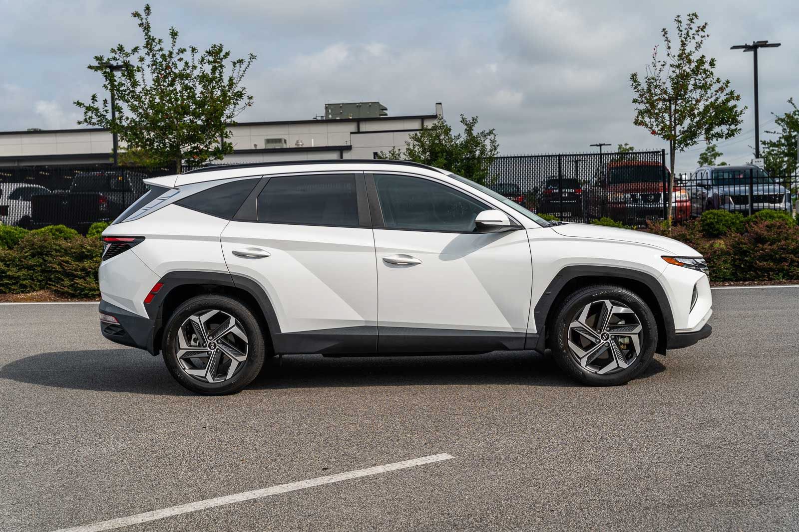 Used 2023 Hyundai Tucson SEL w/ Convenience Package FWD image 8