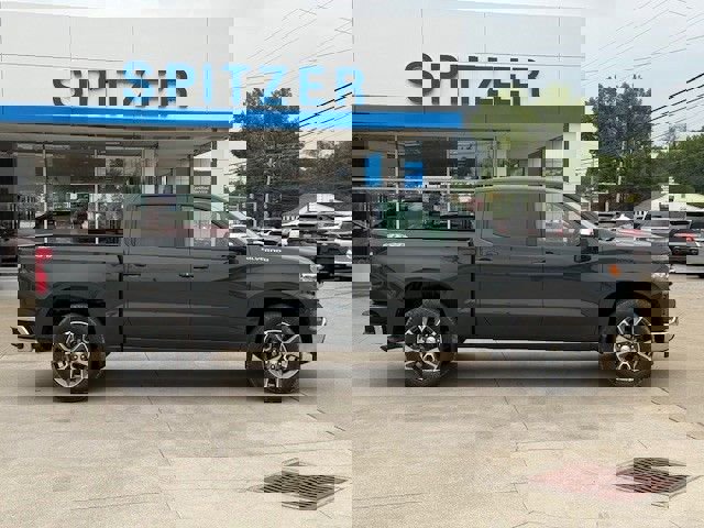 New 2026 Chevrolet Silverado 1500 LT image 3