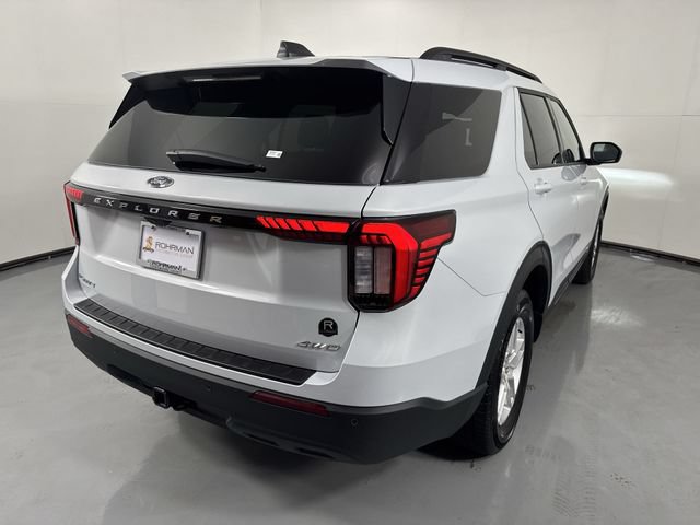 Used 2026 Ford Explorer Active AWD/4WD image 36
