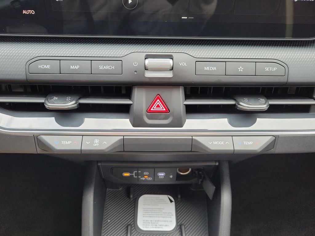 New 2026 Kia K4 GT-Line image 32