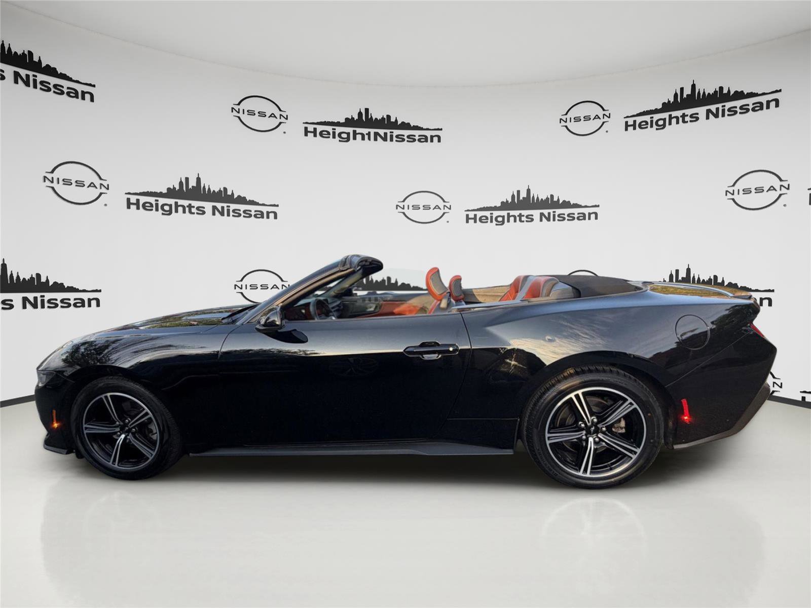 Used 2024 Ford Mustang Premium RWD image 3