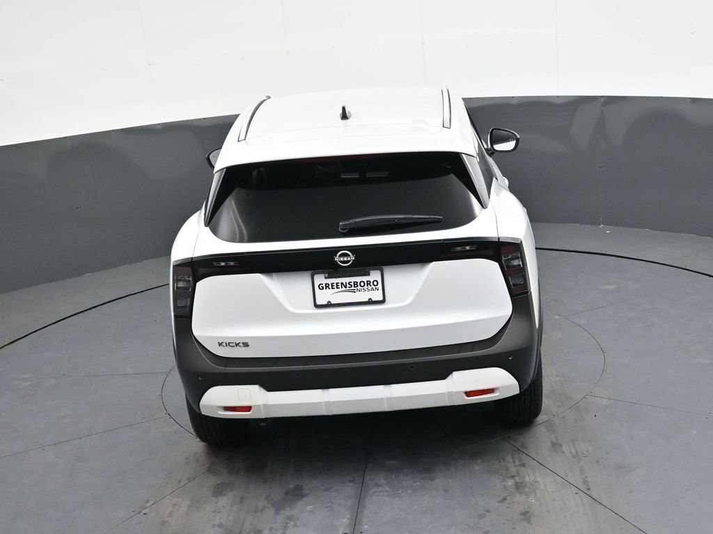 Used 2026 Nissan Kicks SV image 24