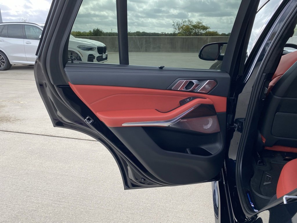 New 2026 BMW X5 M Competition w/ Executive Package image 8