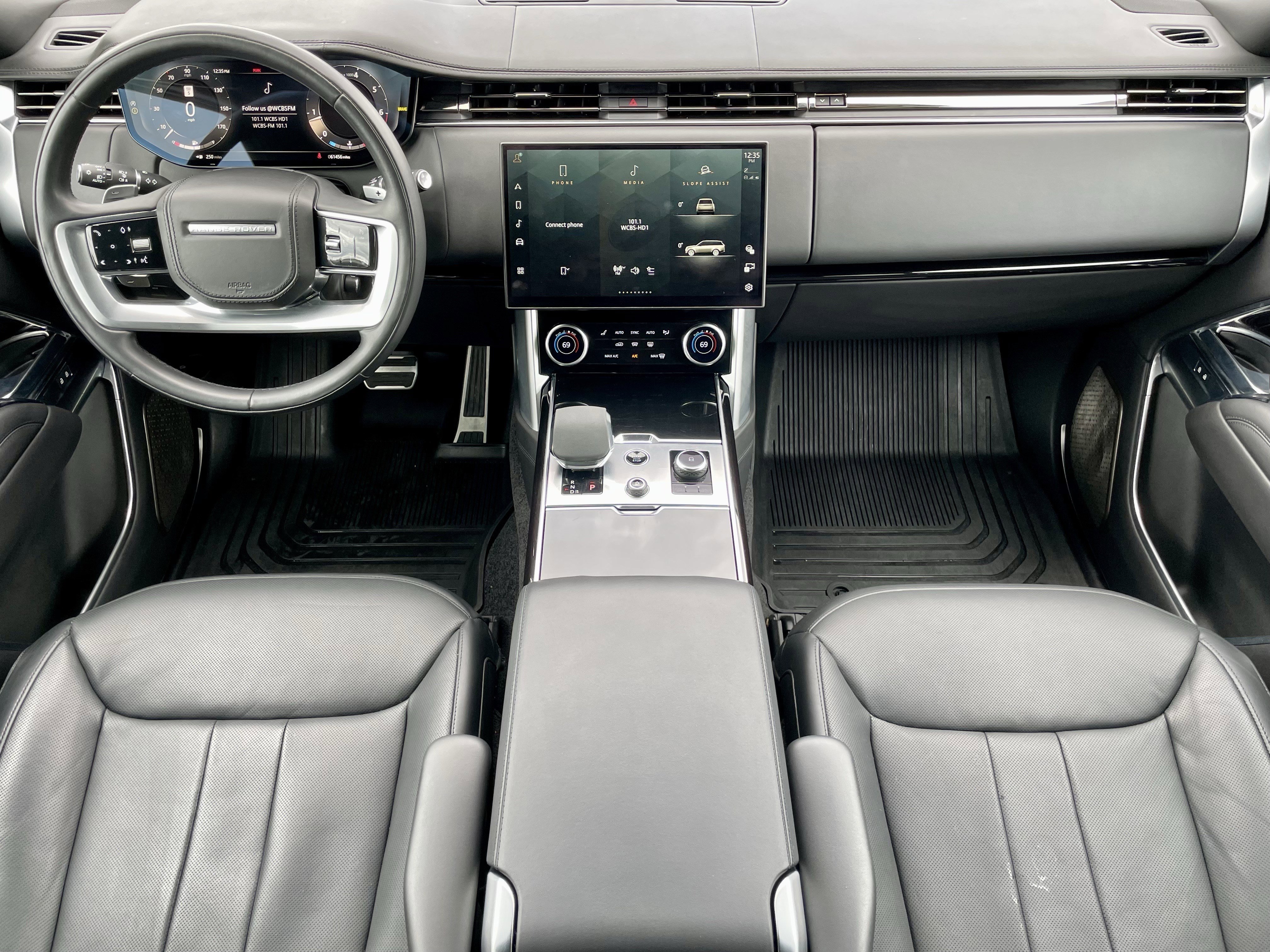 Used 2023 Land Rover Range Rover Long Wheelbase Autobiography image 16