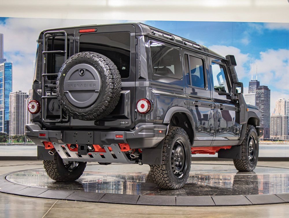 Used 2025 INEOS Grenadier Station Wagon AWD/4WD image 8