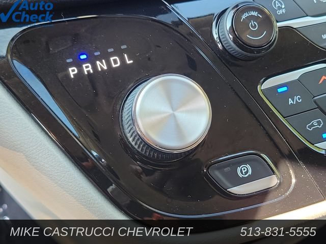 Used 2022 Chrysler Pacifica Touring-L FWD image 21