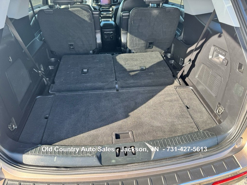 Used 2021 Ford Explorer Limited w/ Equipment Group 301A image 9