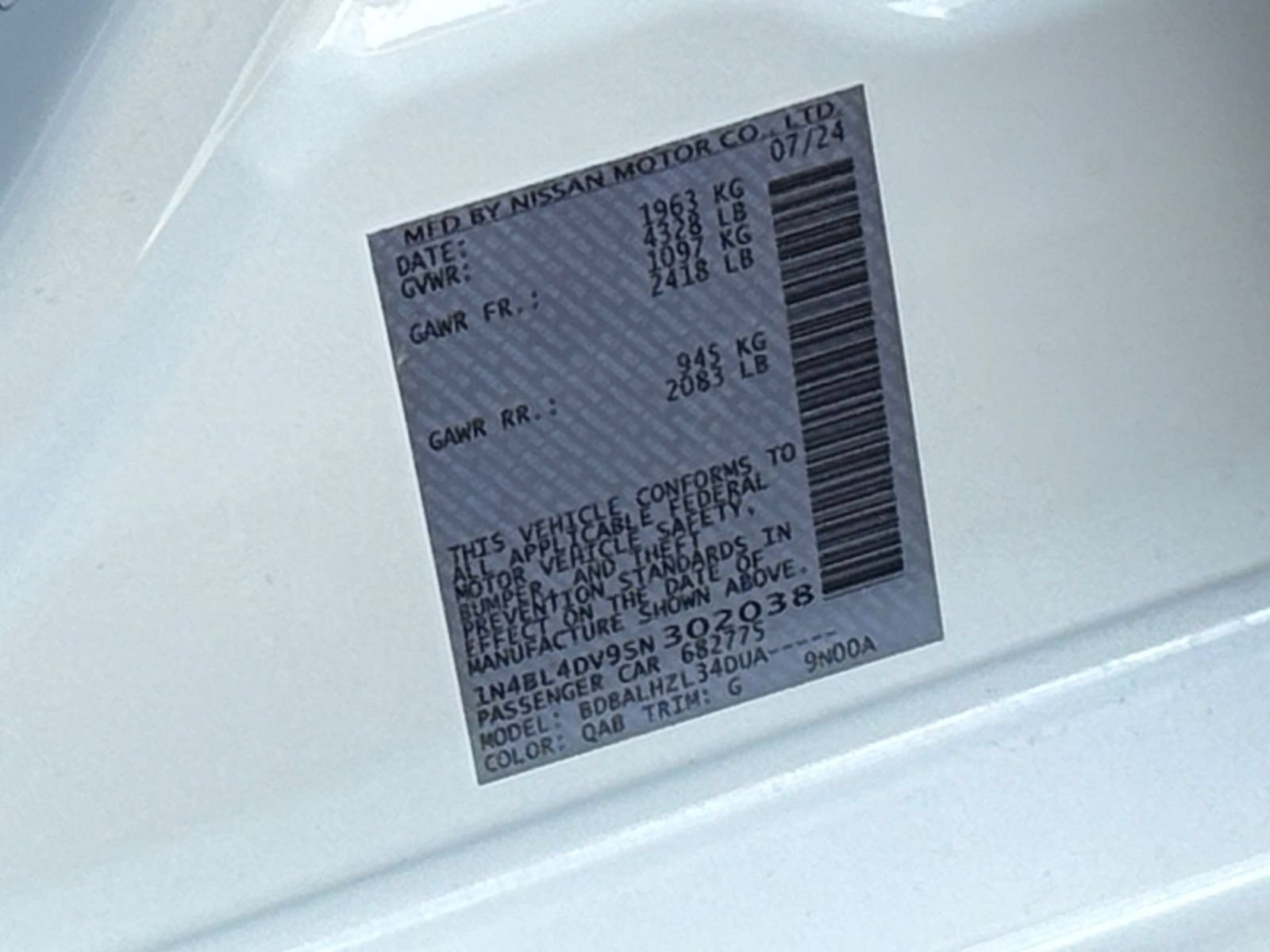 Used 2025 Nissan Altima 2.5 SV FWD image 30