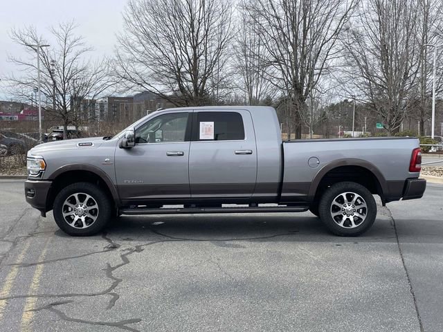 Used 2023 RAM 2500 Limited AWD/4WD image 2