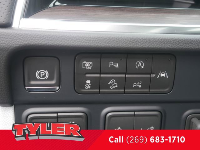 New 2026 Chevrolet Tahoe Premier w/ Sun And Tow Package AWD/4WD image 26