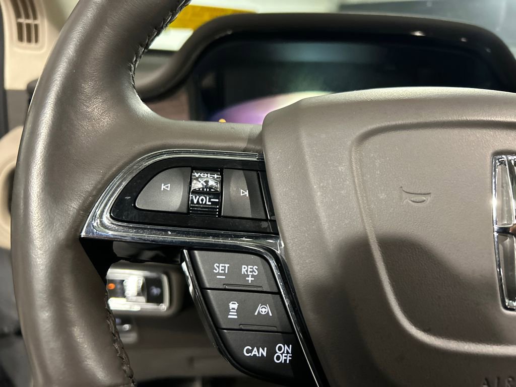 Certified 2023 Lincoln Nautilus Reserve w/ Equipment Group 201A AWD/4WD image 13