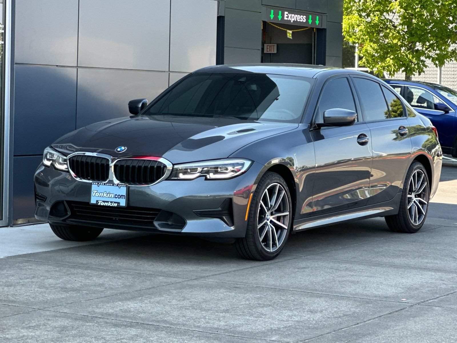 Used 2022 BMW 330i xDrive Sedan w/ Premium Package 2 AWD/4WD image 7