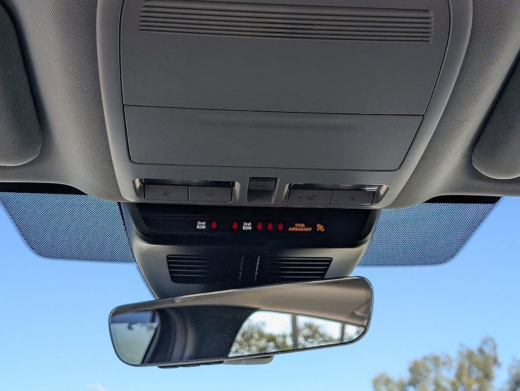 Certified 2024 MAZDA CX-90 Plug-In Hybrid w/ Premium Pkg image 26