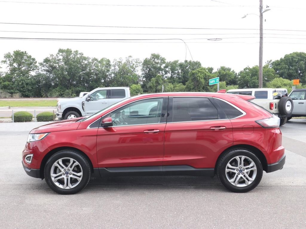 Used 2017 Ford Edge Titanium w/ Technology Package FWD image 5