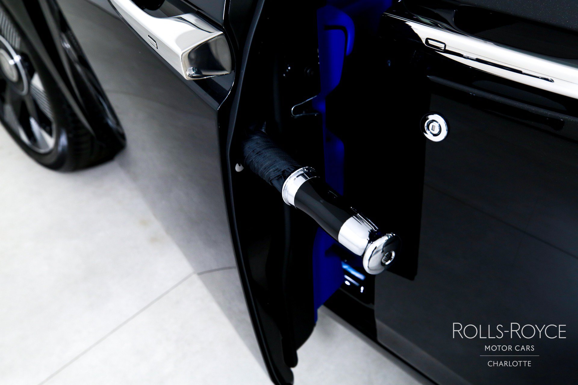 New 2027 Rolls-Royce Phantom Sedan RWD image 33