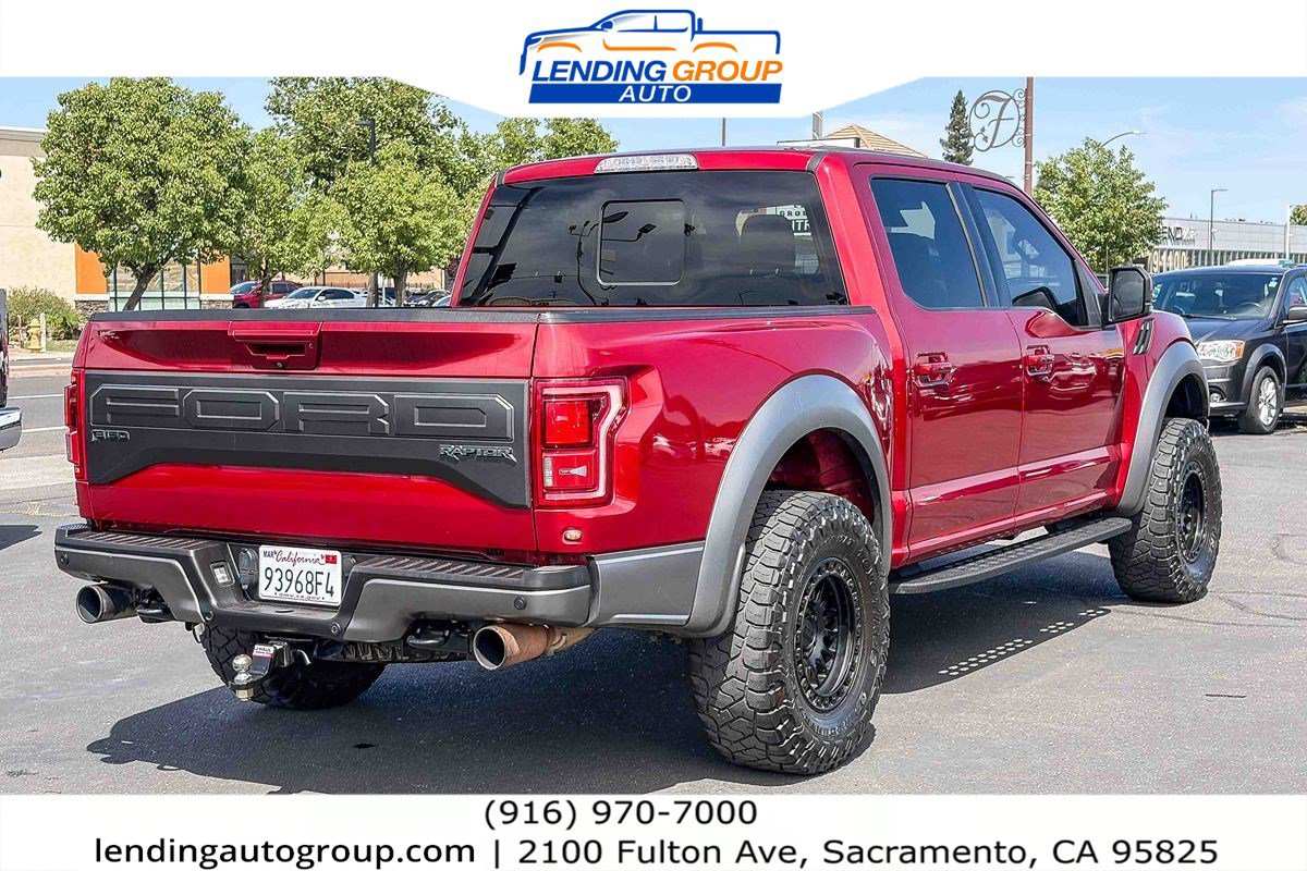 Used 2018 Ford F150 Raptor w/ Equipment Group 802A Luxury AWD/4WD image 4
