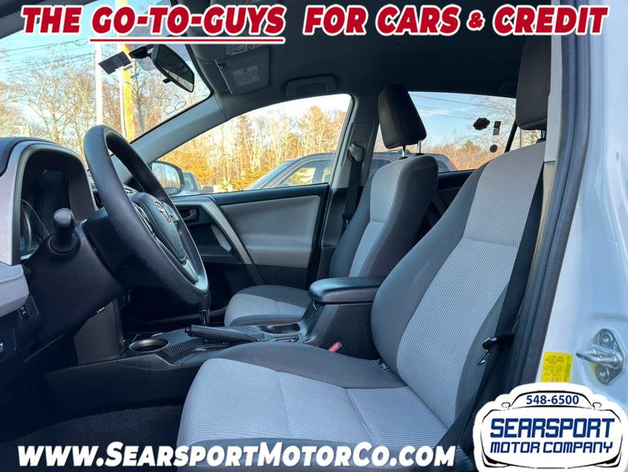 Used 2015 Toyota RAV4 LE image 6