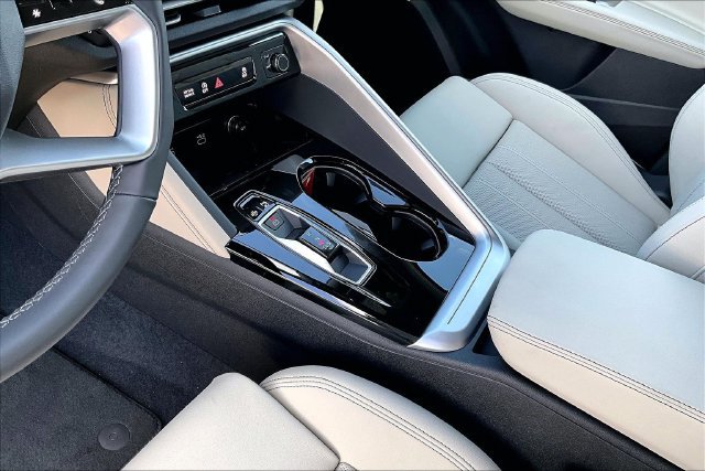 New 2026 Audi Q5 Premium Plus AWD/4WD image 14