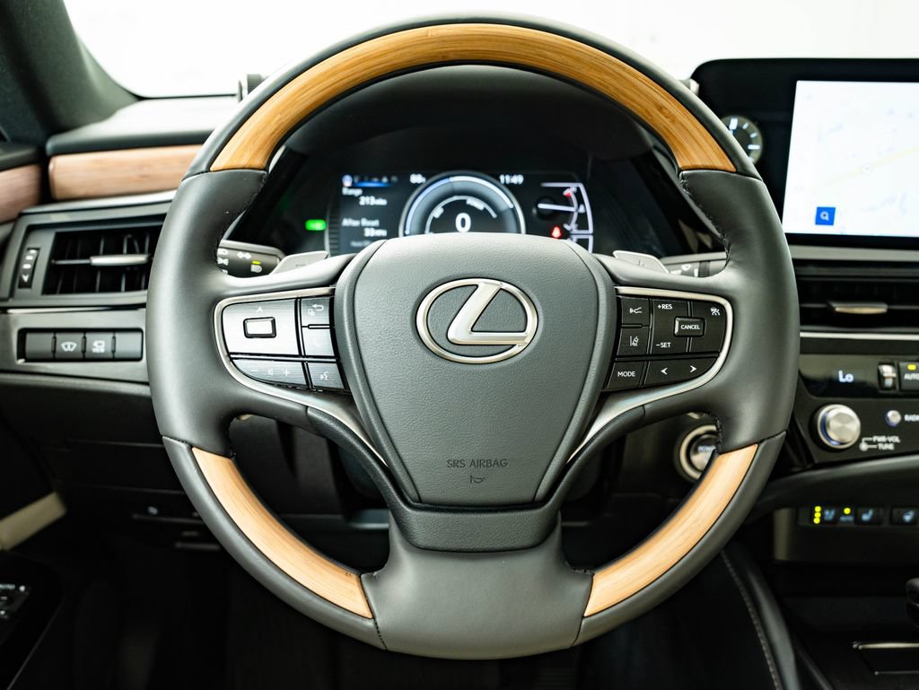 Certified 2024 Lexus ES 300h Ultra Luxury FWD image 40