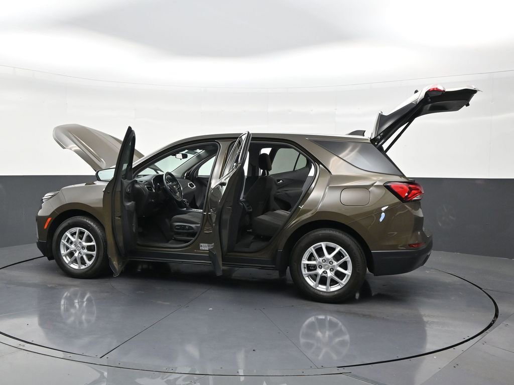 Used 2024 Chevrolet Equinox LT FWD image 31