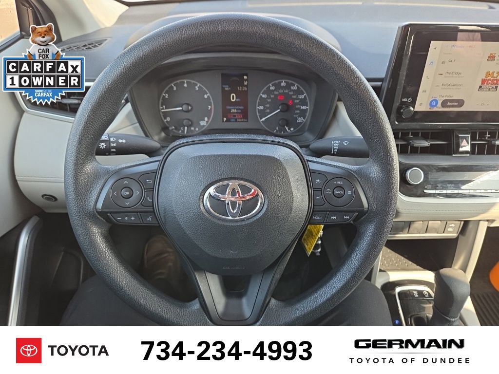 Used 2023 Toyota Corolla Cross L image 24