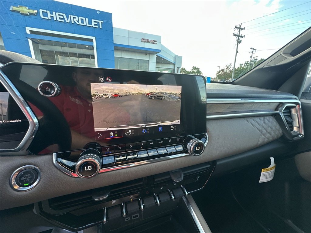 New 2026 GMC Canyon Denali image 16