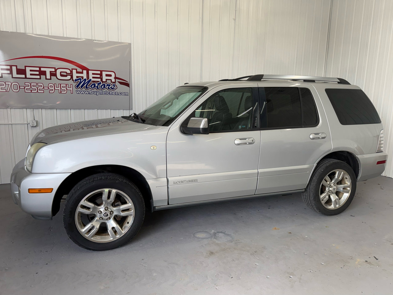 Used 2010 Mercury Mountaineer Premier image 6