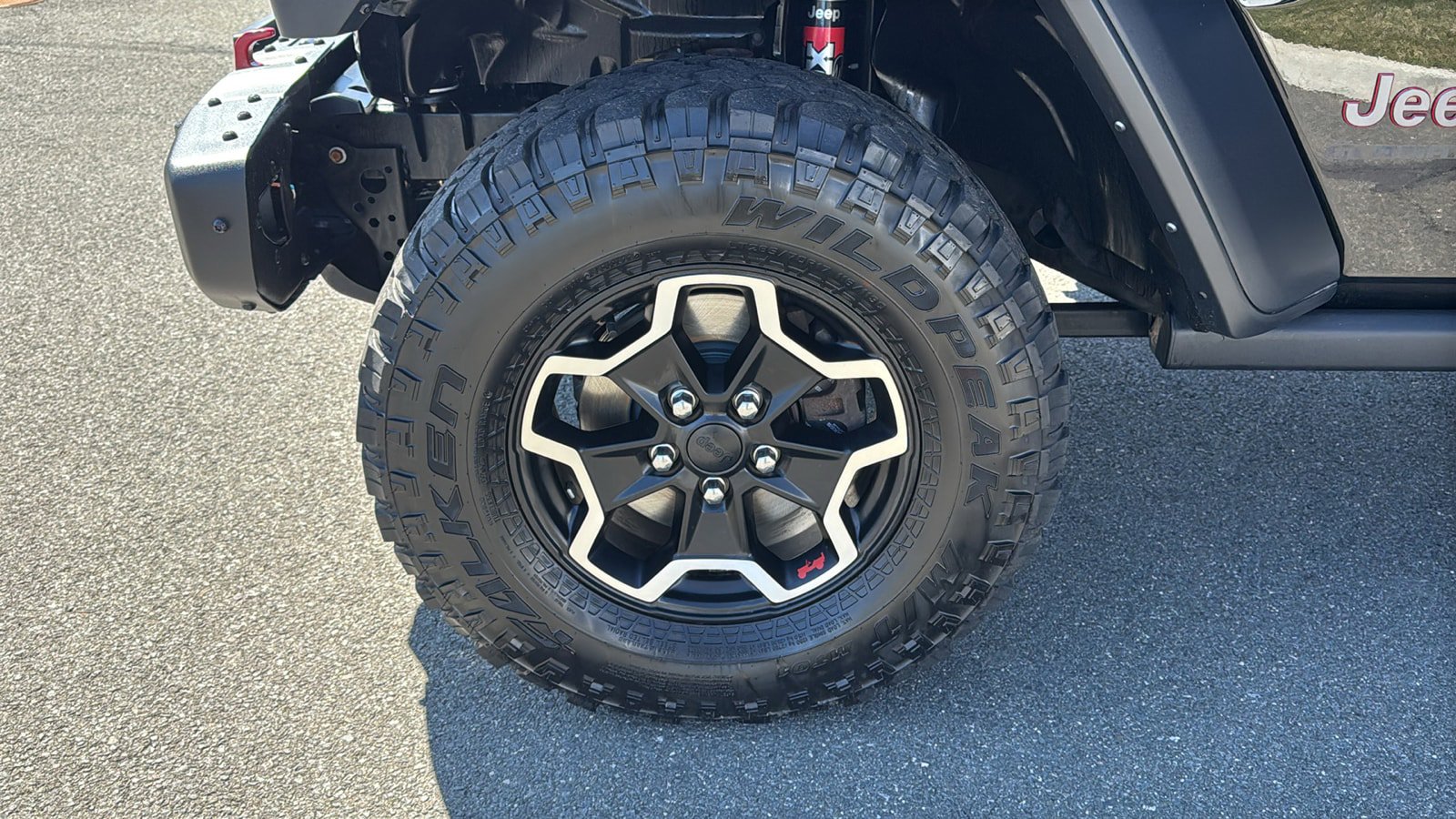 Used 2021 Jeep Gladiator Rubicon w/ LED Lighting Group AWD/4WD image 10