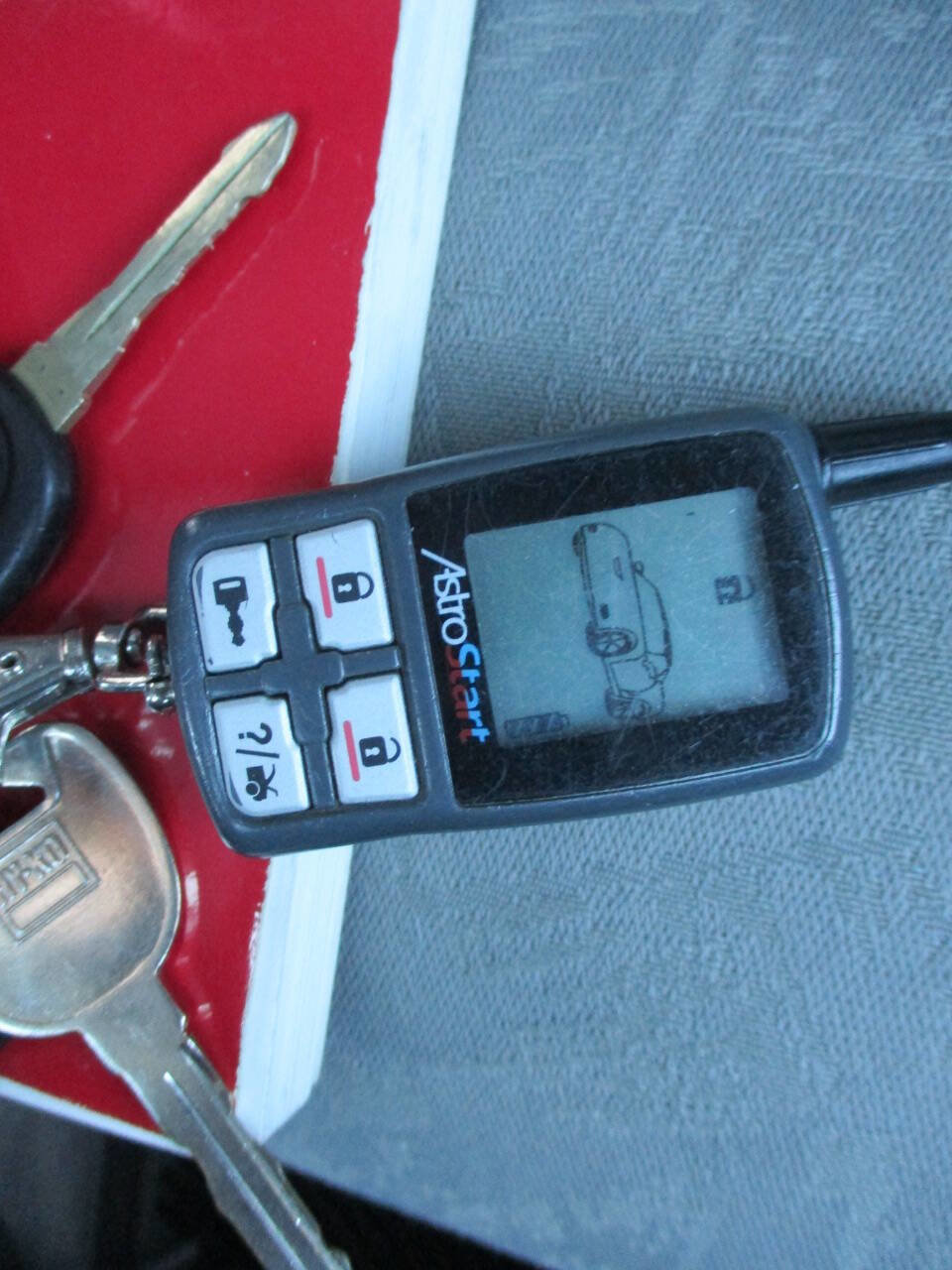 Used 2004 Saturn Vue 2WD w/ Sport Plus Pkg image 32